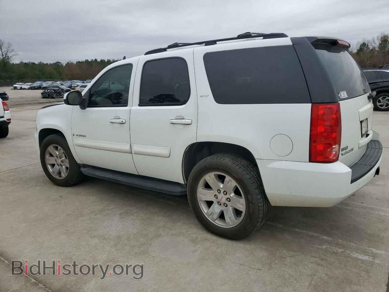 2007 GMC YUKON - VIN: 1GKFC13017J397181 - Фото 2