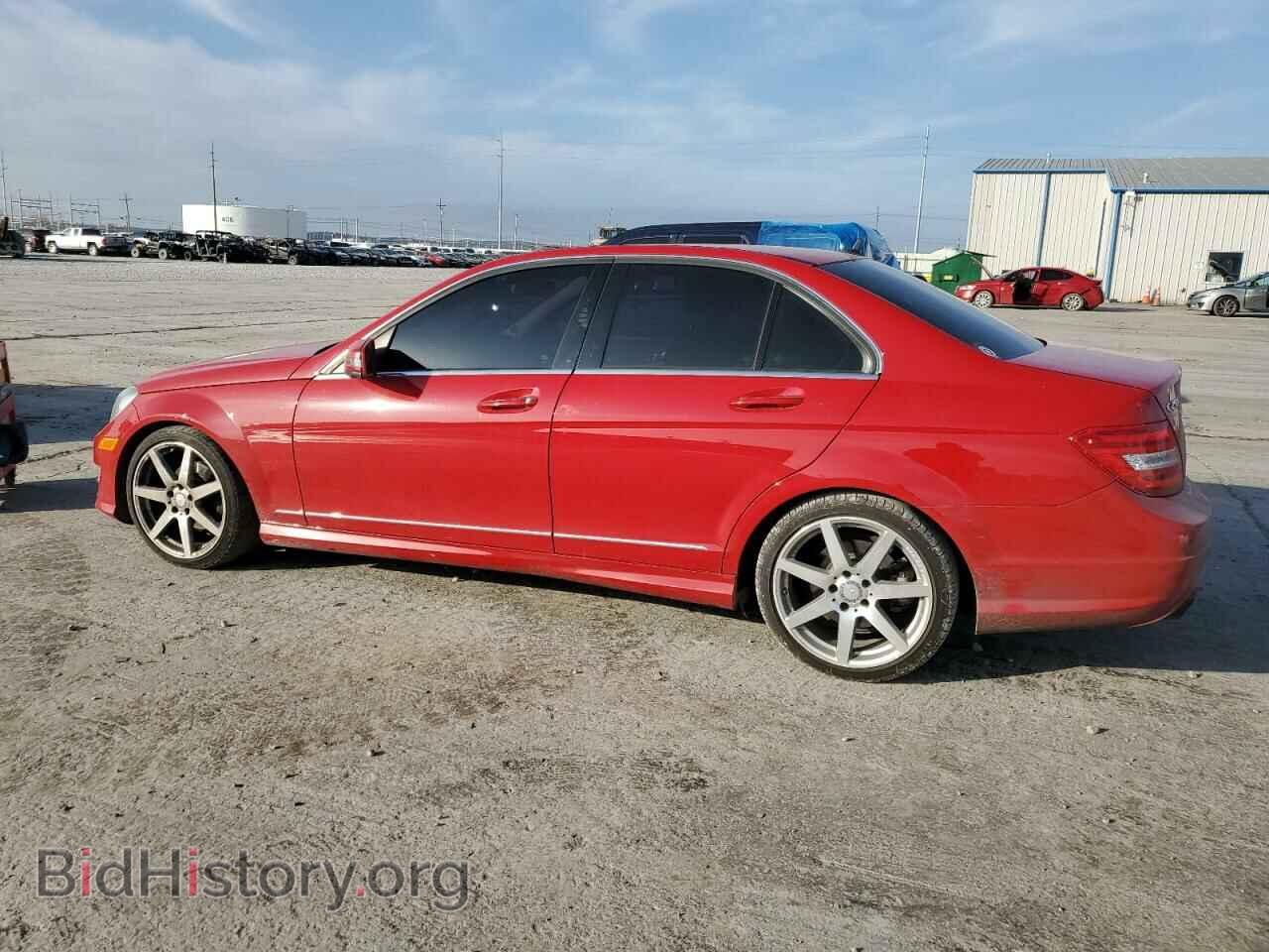 2014 MERCEDES-BENZ C-CLASS - VIN: WDDGF4HB4EA960164 - Фото 2