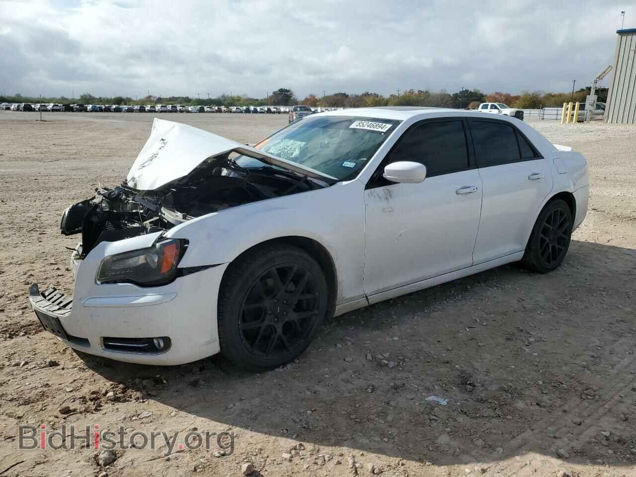Фотография 2C3CCABG7EH352455 - CHRYSLER 300 2014