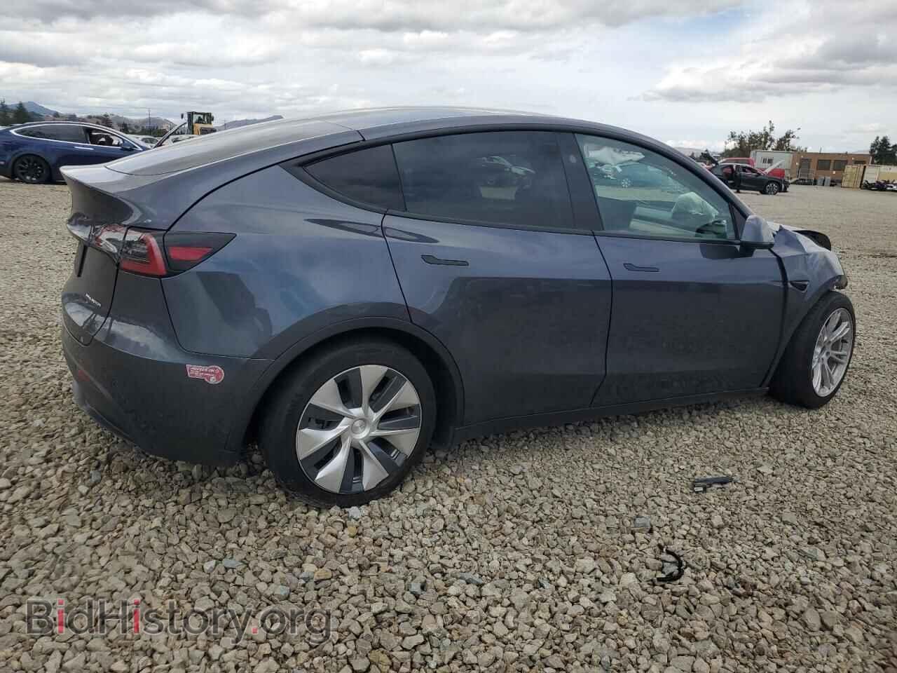 2023 TESLA MODEL Y - VIN: 7SAYGAEE4PF962275 - Photo 3