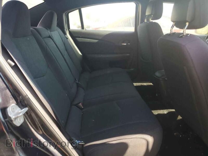 2012 Chrysler 200 (VIN 1C3CCBBB1CN197982) — photo 10 of 12
