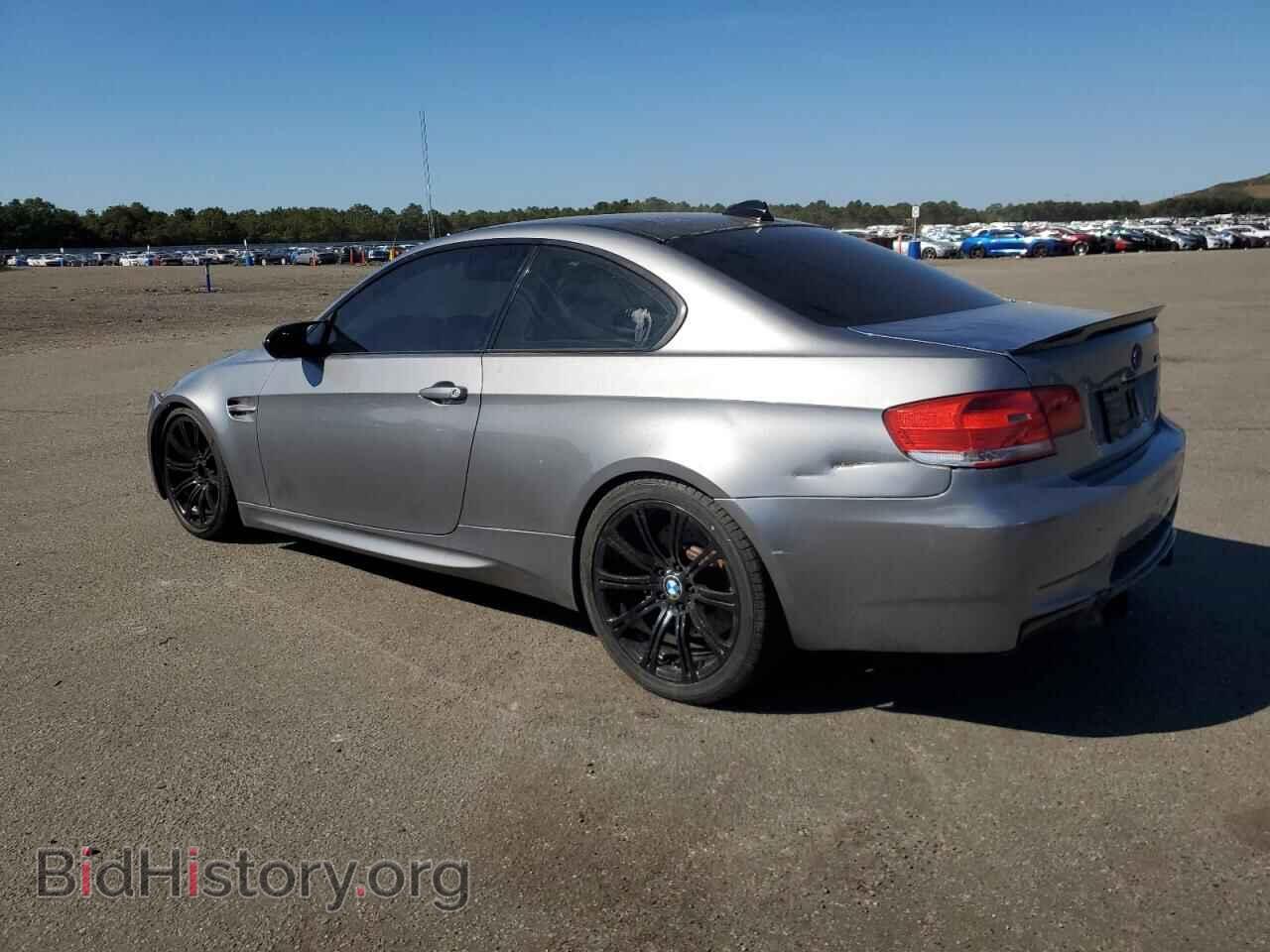 2008 BMW M3 - VIN: WBSWD93578PY41450 - Фото 2