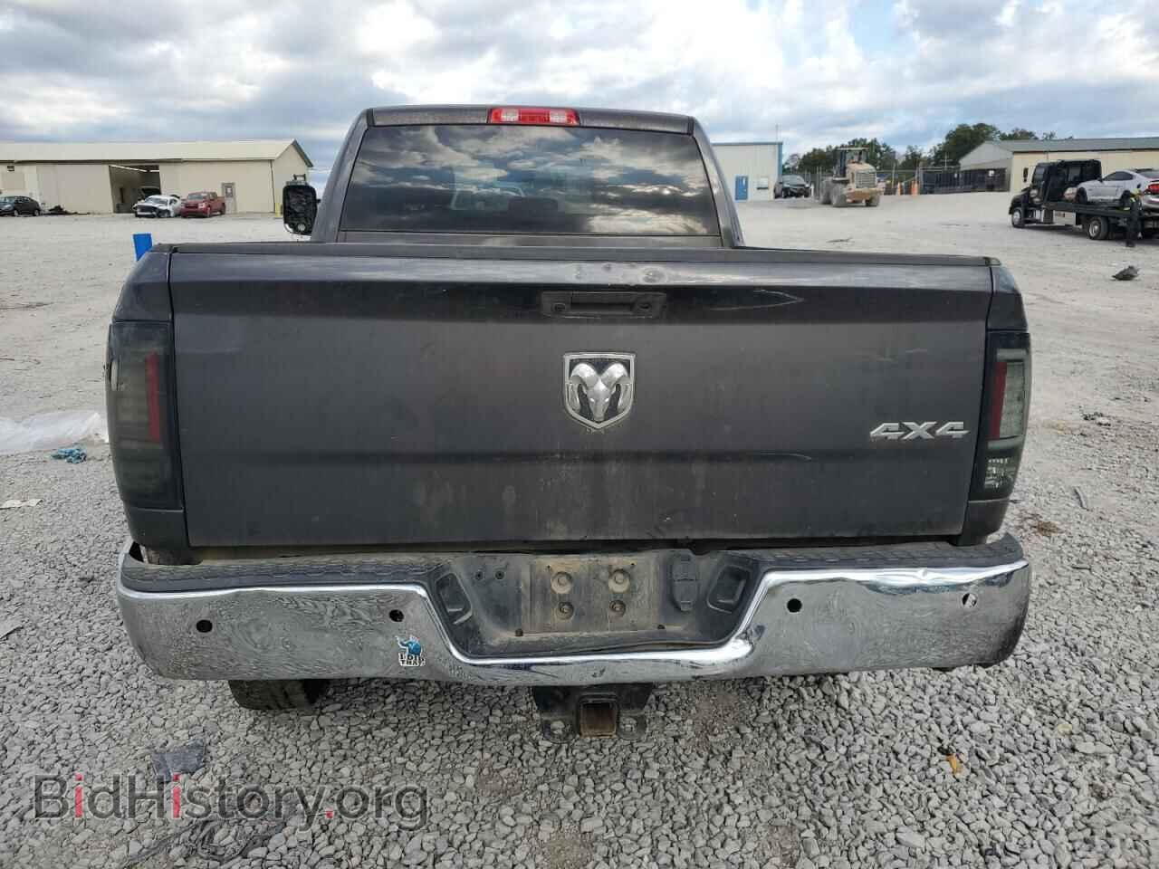 2018 RAM All Models - VIN: 3C6UR5CL5JG332563 - Photo 6