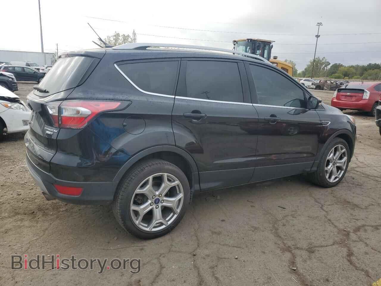 2017 FORD ESCAPE - VIN: 1FMCU9J9XHUB01565 - Фото 3