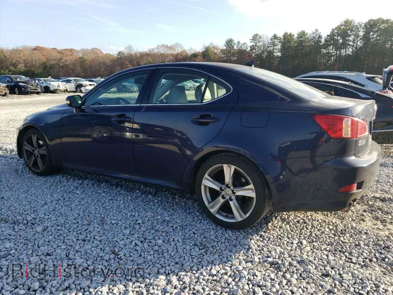 2011 LEXUS IS - VIN: JTHBF5C27B5147051 - Фото 2