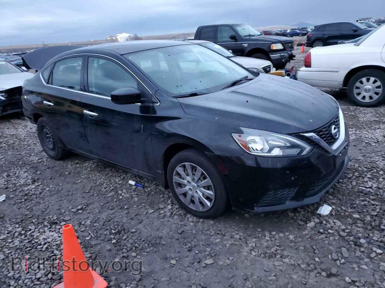 2017 NISSAN SENTRA - VIN: 3N1AB7AP7HY334596 - Фото 4