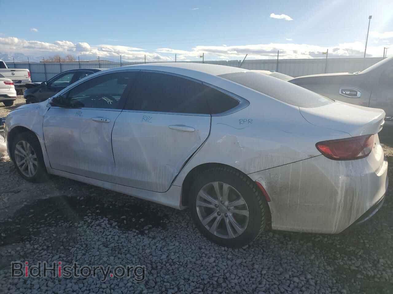 2015 CHRYSLER 200 - VIN: 1C3CCCAB8FN646697 - Фото 2