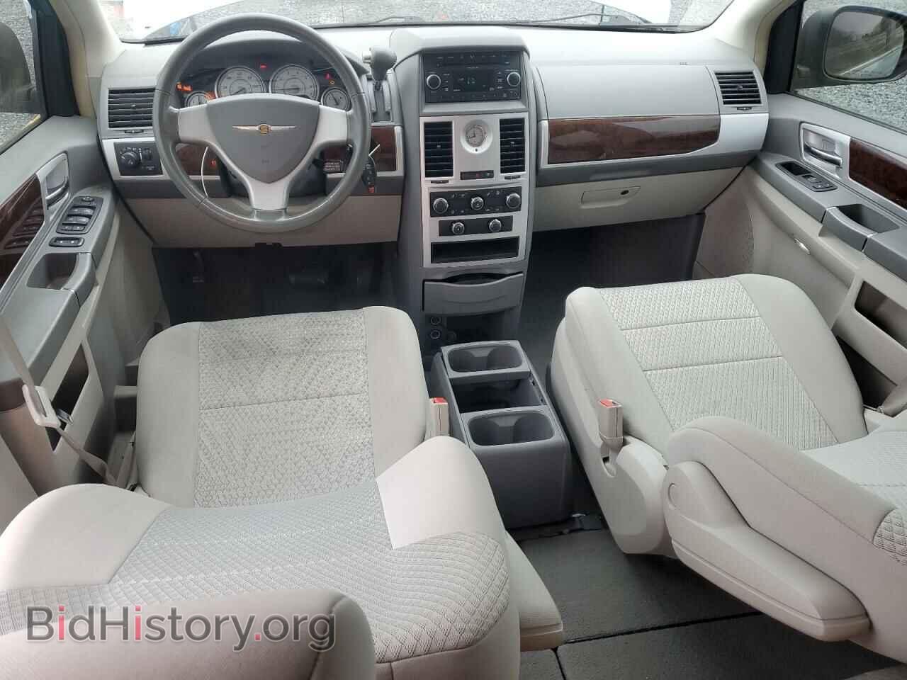 2009 CHRYSLER MINIVAN - VIN: 2A8HR54169R665649 - Фото 8