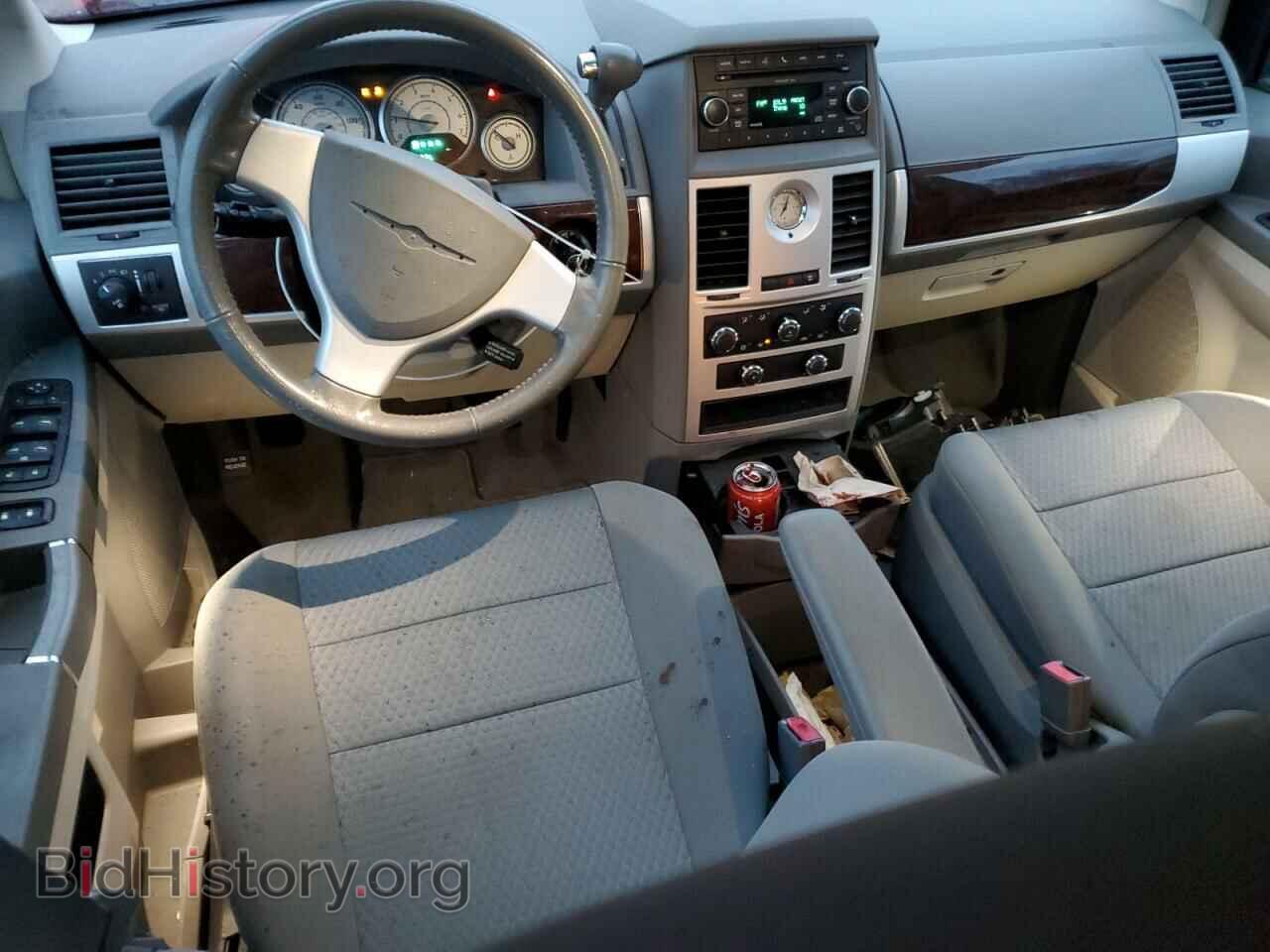 2010 CHRYSLER MINIVAN - VIN: 2A4RR5D15AR255161 - Фото 8