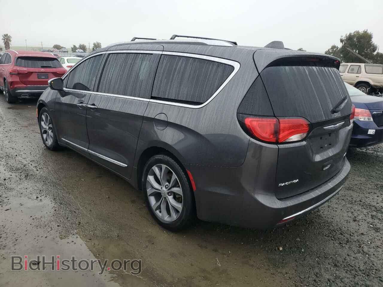 2020 CHRYSLER PACIFICA - VIN: 2C4RC1GG2LR100344 - Photo 2
