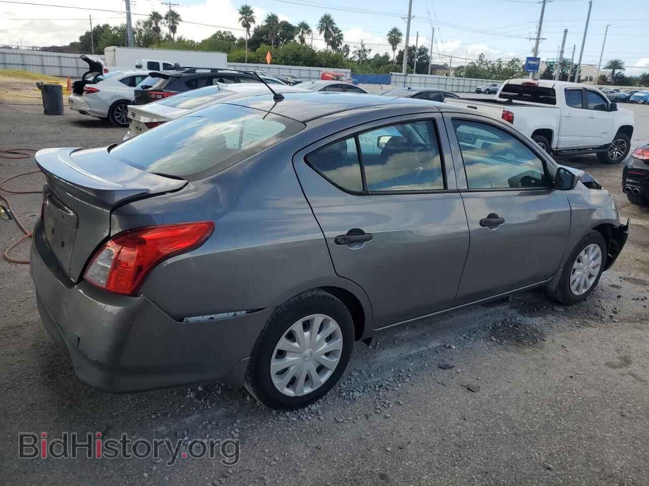 2018 NISSAN VERSA - VIN: 3N1CN7AP5JL856419 - Фото 3