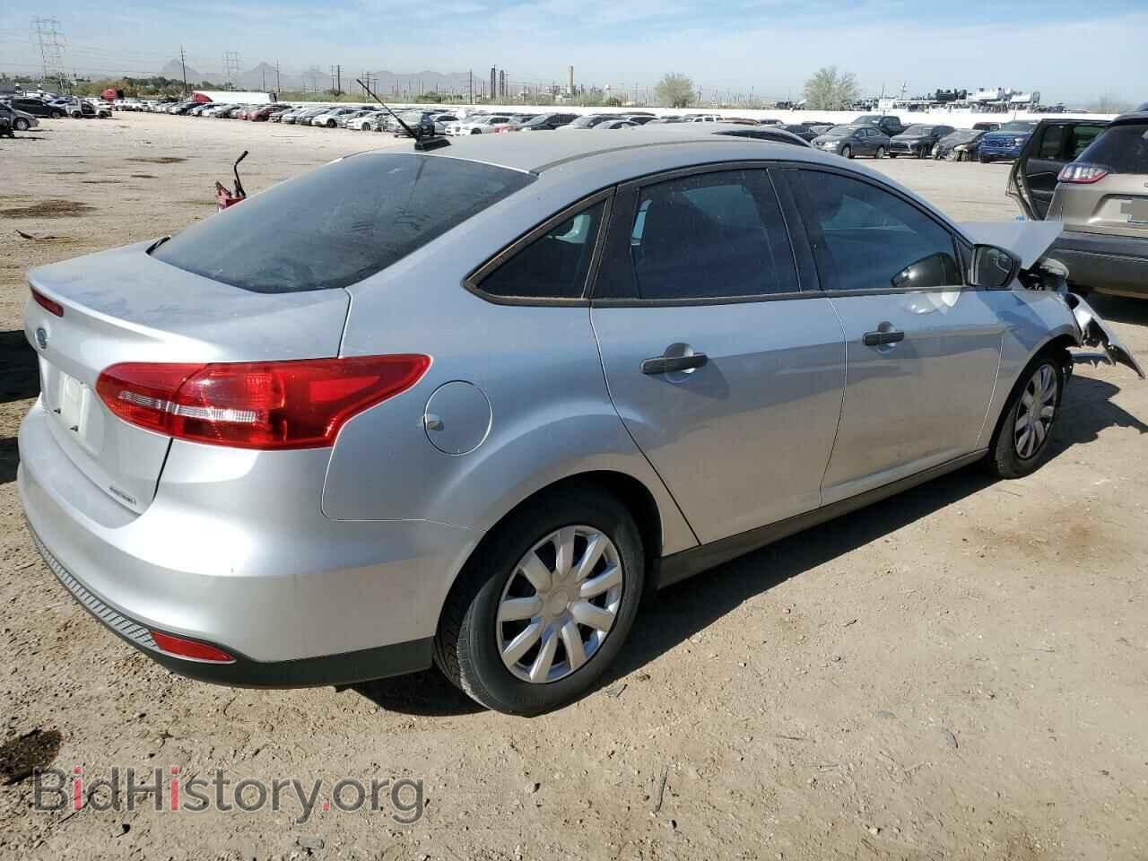 2016 FORD FOCUS - VIN: 1FADP3E28GL392040 - Photo 3