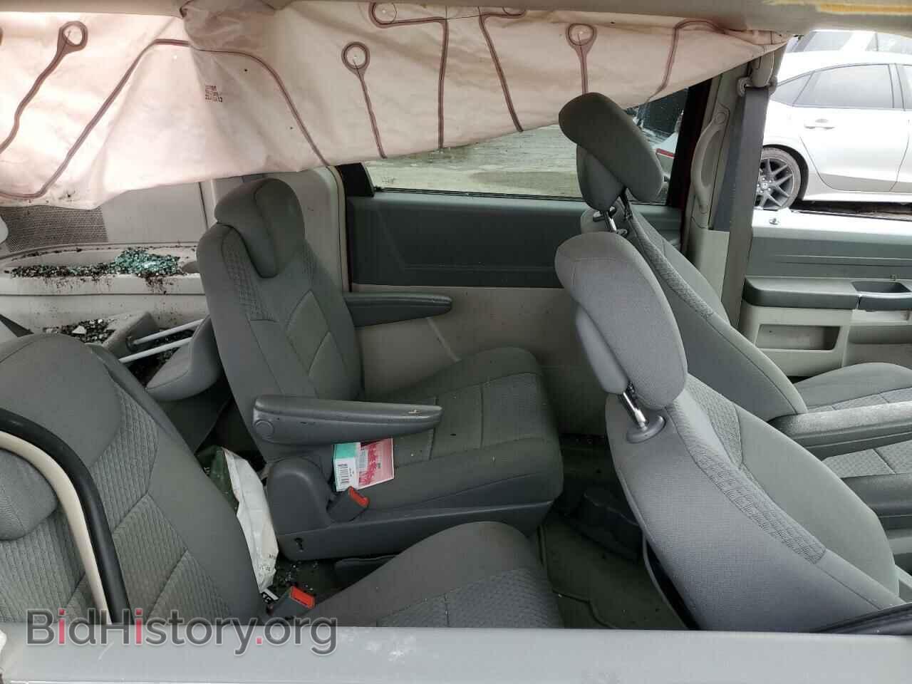 2010 CHRYSLER MINIVAN - VIN: 2A4RR2D17AR330196 - Photo 11
