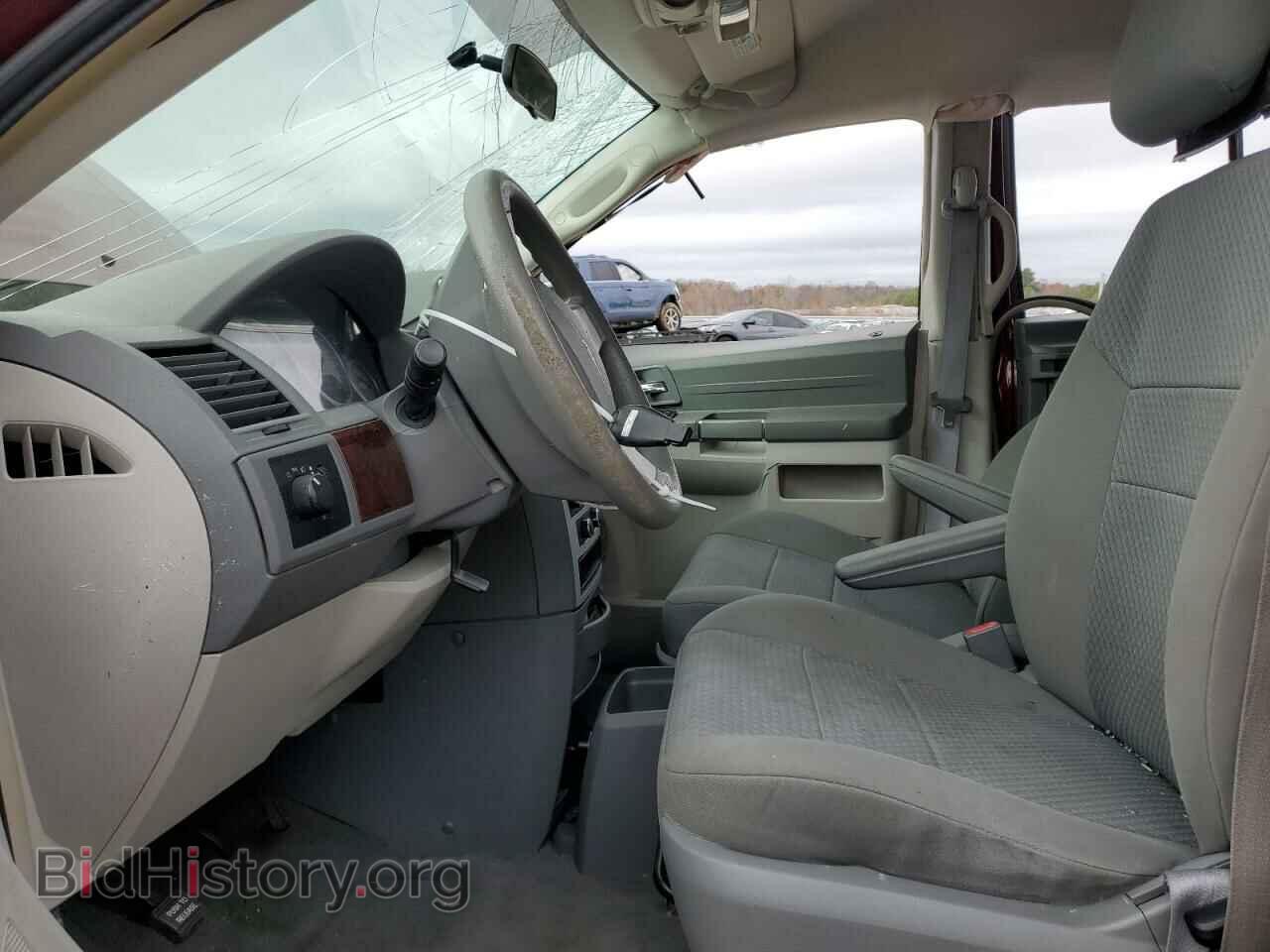 2010 CHRYSLER MINIVAN - VIN: 2A4RR2D17AR330196 - Photo 7