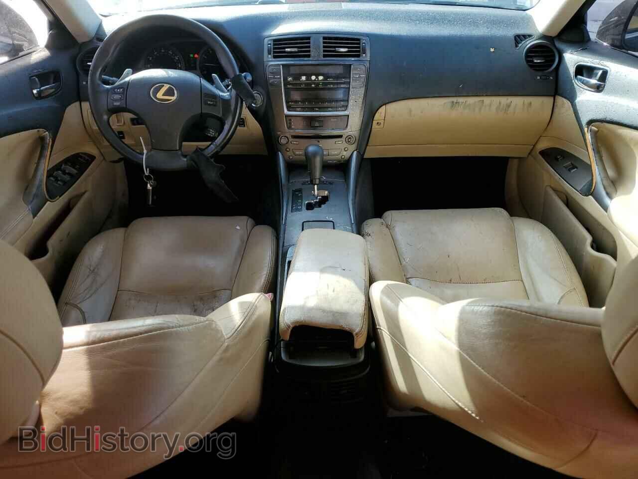2008 LEXUS IS - VIN: JTHCK262082024972 - Photo 8