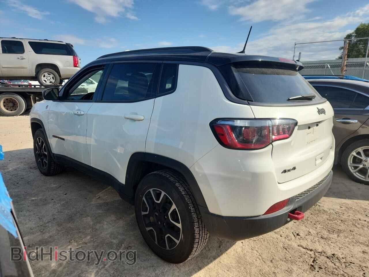 2019 JEEP COMPASS - VIN: 3C4NJDDB0KT712844 - Фото 2