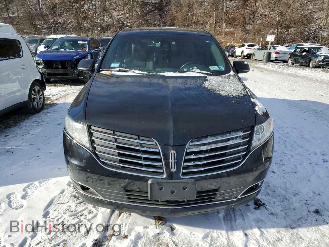 2019 LINCOLN MKT - VIN: 2LMHJ5NK2KBL00972 - Photo 5