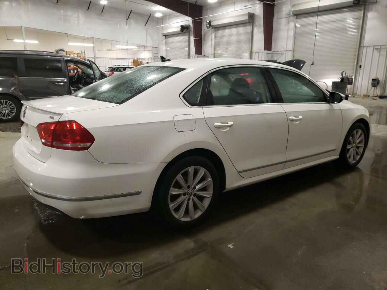 2012 VOLKSWAGEN PASSAT - VIN: 1VWCH7A39CC071009 - Фото 3