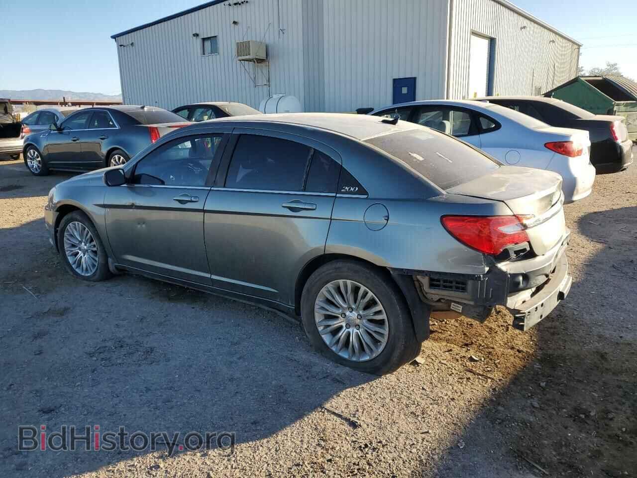 2012 CHRYSLER 200 - VIN: 1C3CCBAB6CN256574 - Фото 2
