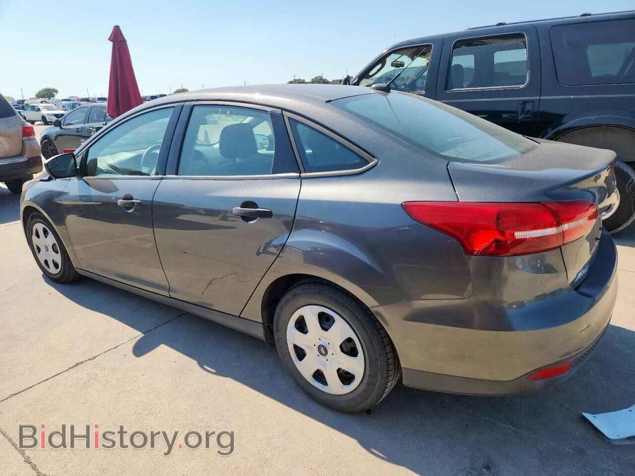 2018 FORD ALL Models - VIN: 1FADP3E22JL235949 - Photo 2