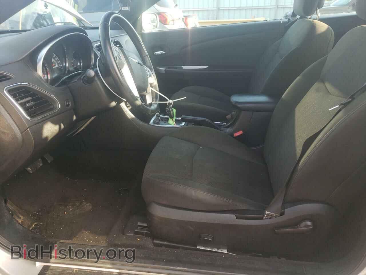 2011 CHRYSLER 200 - VIN: 1C3BC2EB4BN611696 - Фото 7