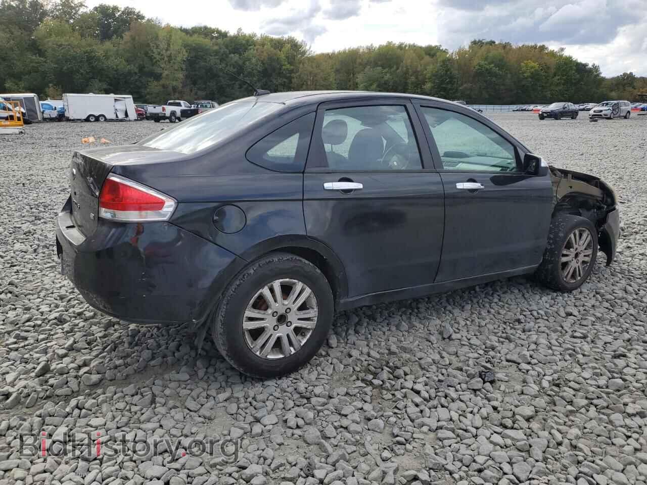 2008 FORD FOCUS - VIN: 1FAHP35NX8W131973 - Фото 3