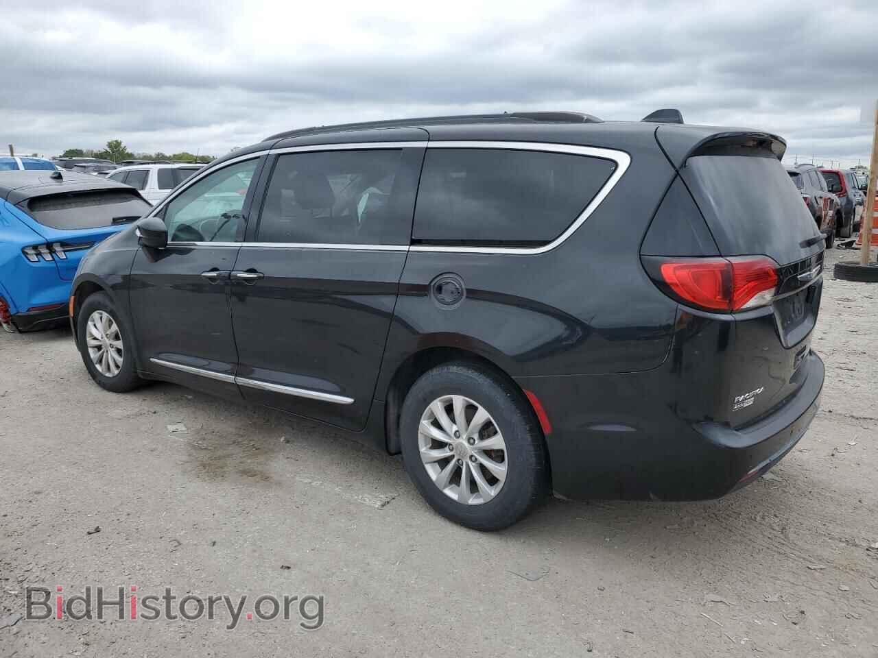 2017 CHRYSLER PACIFICA - VIN: 2C4RC1BG8HR540289 - Фото 2