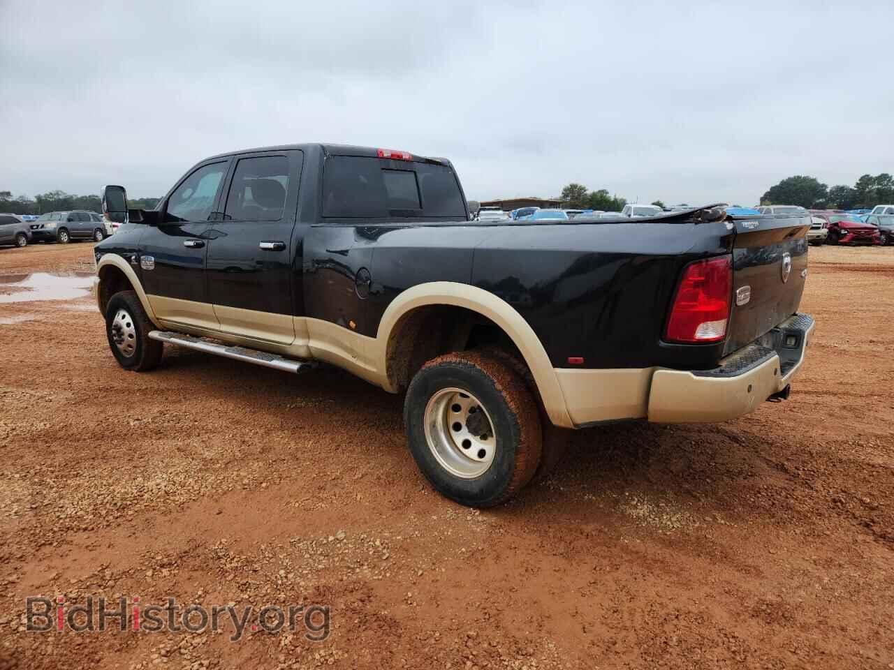 2011 DODGE All Models - VIN: 3D73Y4CL5BG582913 - Photo 2