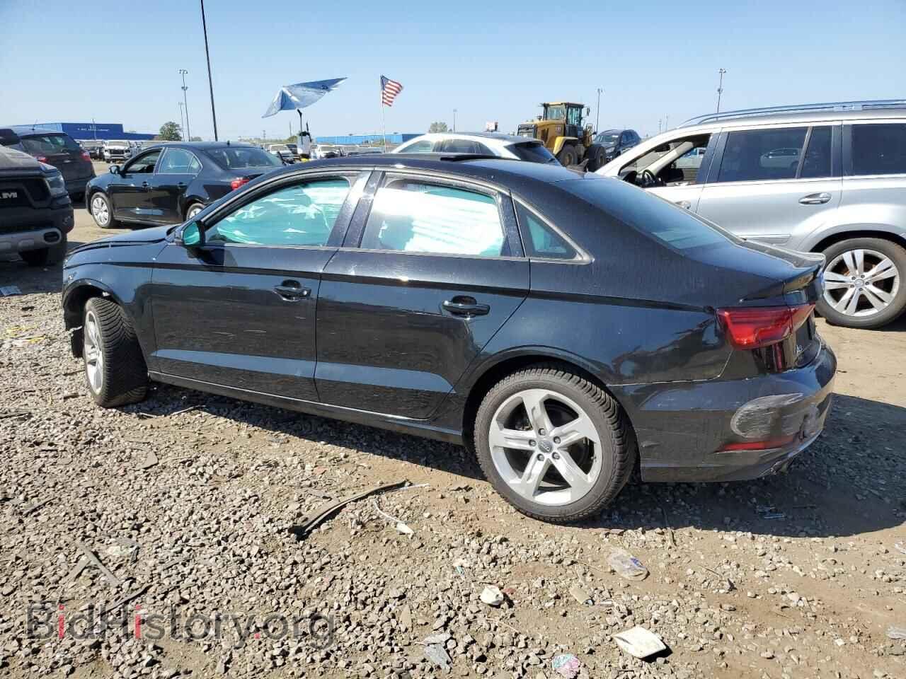 2017 AUDI A3 - VIN: WAUAUHFF2H1079273 - Фото 2
