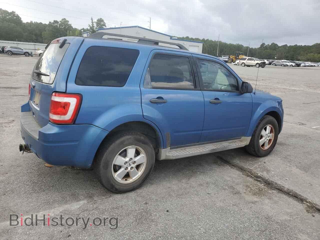 2010 FORD ESCAPE - VIN: 1FMCU0D75AKB65357 - Фото 3