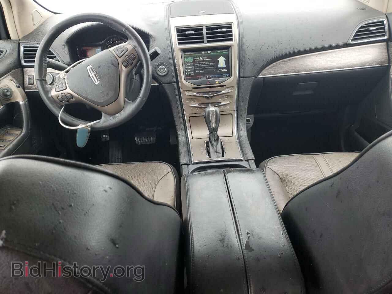 2011 LINCOLN MKX - VIN: 2LMDJ8JK5BBJ19709 - Photo 8