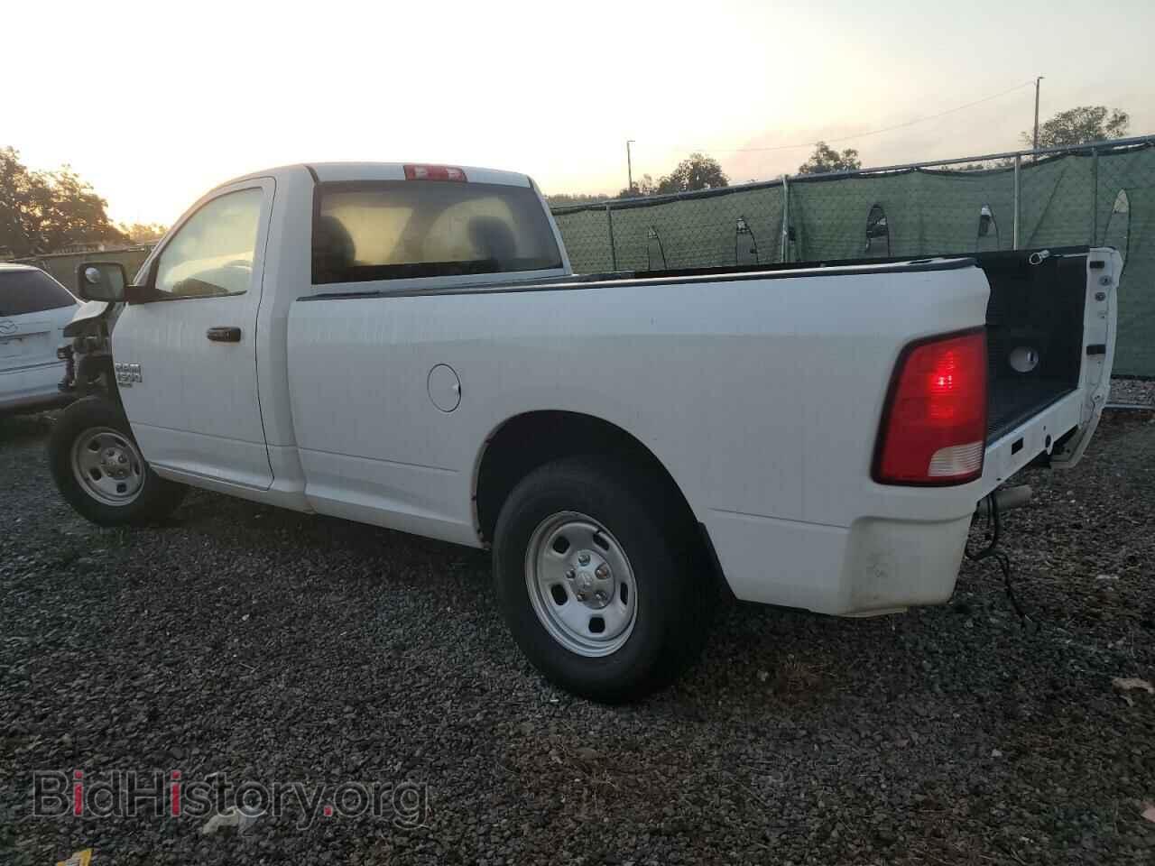 2023 RAM 1500 - VIN: 3C6JR6DGXPG550548 - Фото 2