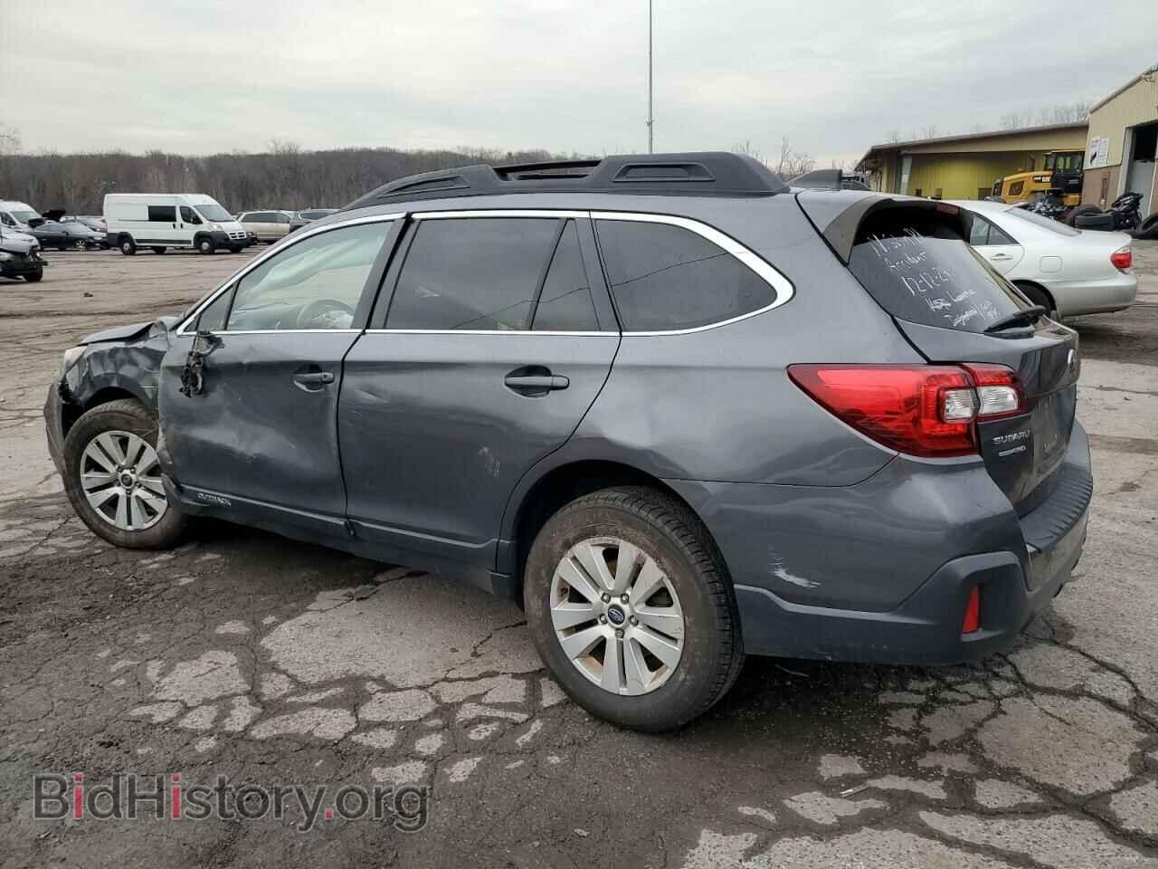2019 SUBARU OUTBACK - VIN: 4S4BSAFC3K3245625 - Фото 2