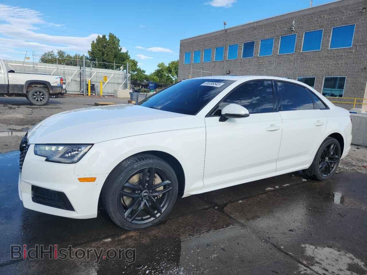 Photo WAUDNAF48HN038896 - AUDI A4 2017