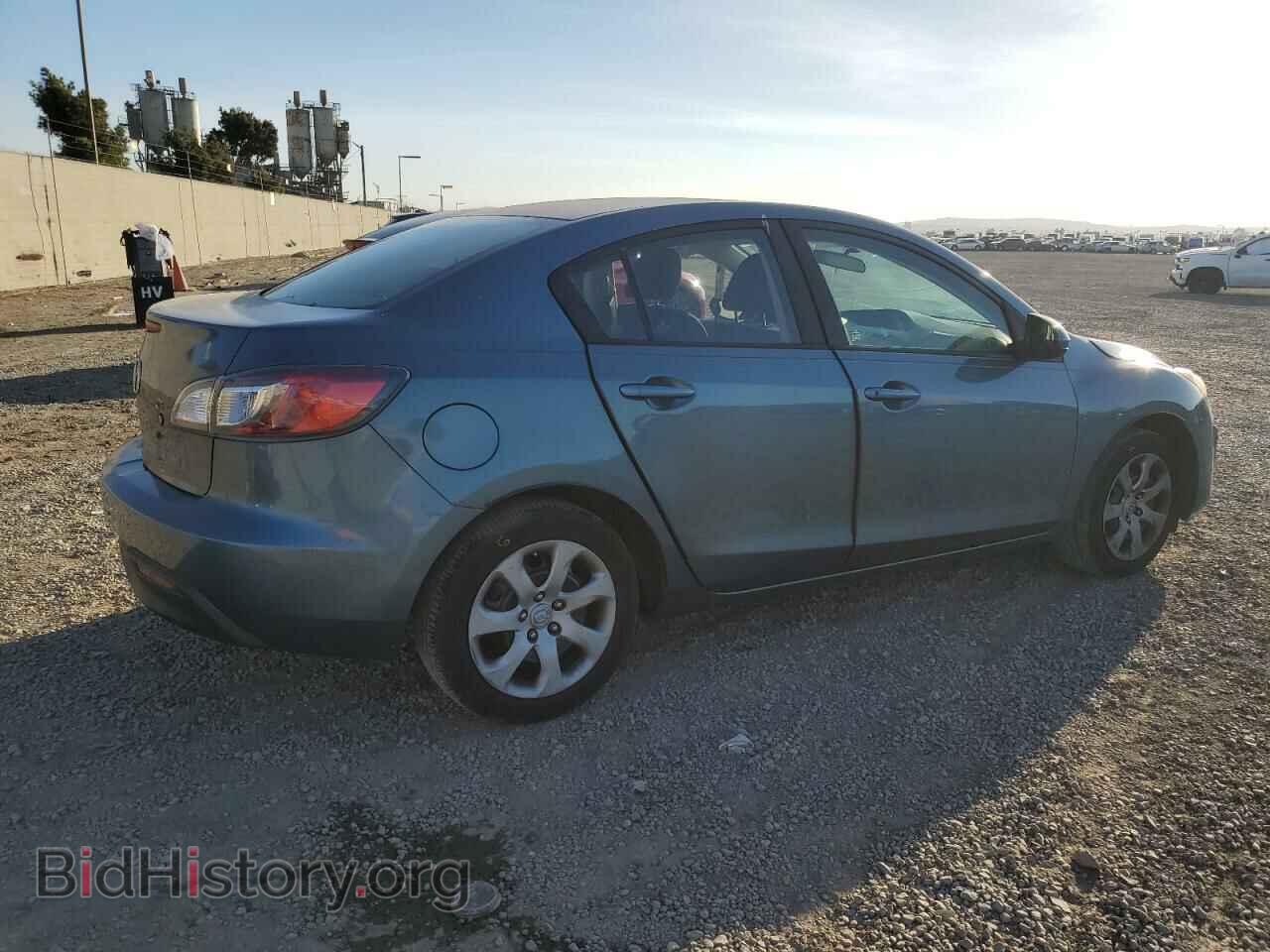 2011 MAZDA 3 - VIN: JM1BL1UG6B1394033 - Фото 3
