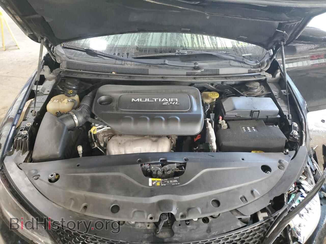 2016 CHRYSLER 200 - VIN: 1C3CCCBB1GN141908 - Photo 11