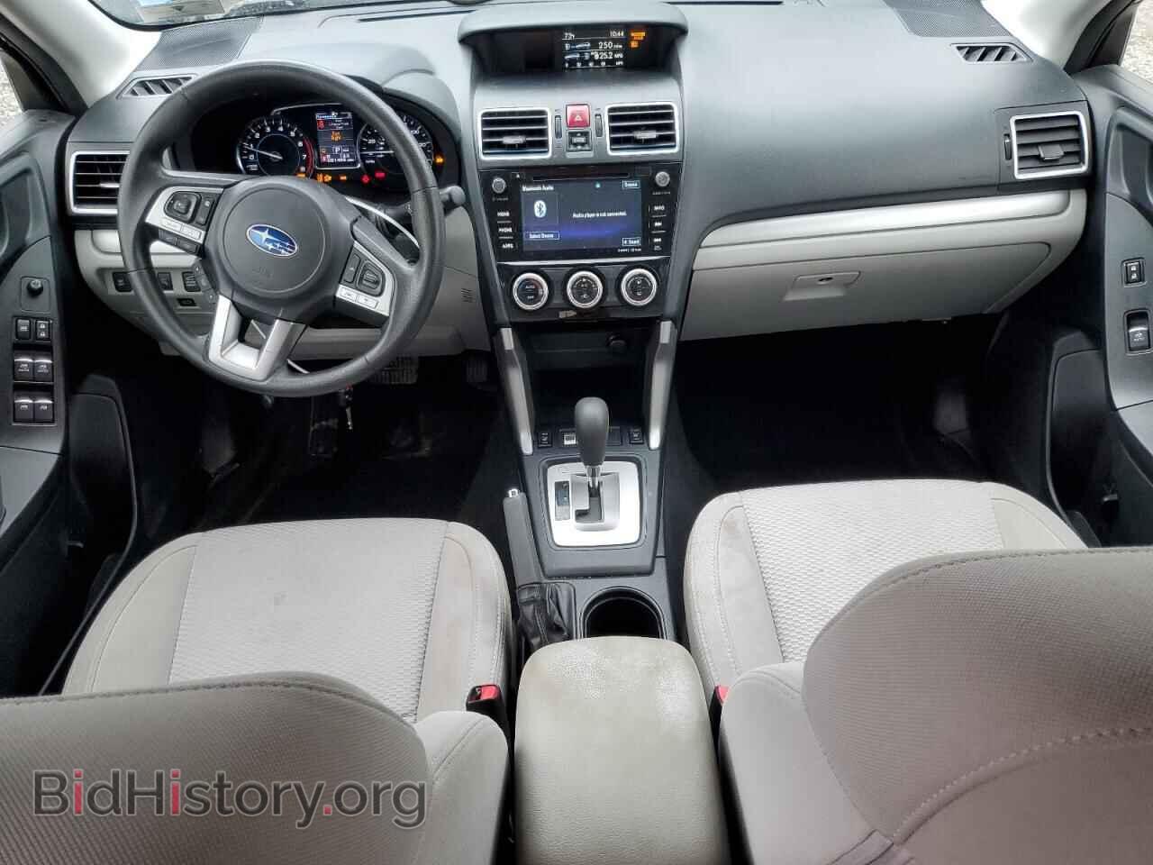 2017 SUBARU FORESTER - VIN: JF2SJAGC6HH564357 - Фото 8
