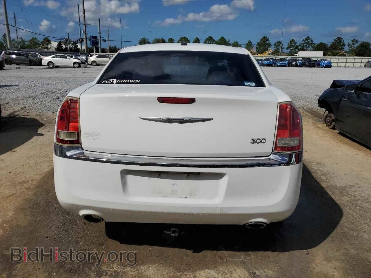 2013 CHRYSLER 300 - VIN: 2C3CCAAGXDH630510 - Фото 6