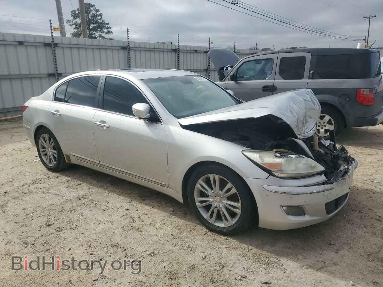 2011 HYUNDAI GENESIS - VIN: KMHGC4DF2BU133636 - Фото 4