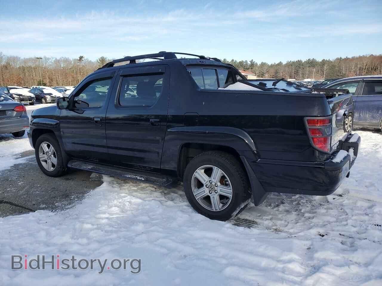 2013 HONDA RIDGELINE - VIN: 5FPYK1F56DB005661 - Фото 2