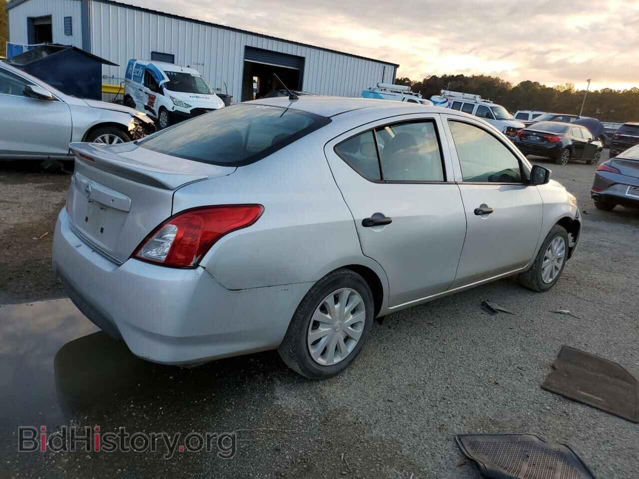 2019 NISSAN VERSA - VIN: 3N1CN7AP3KL822206 - Фото 3