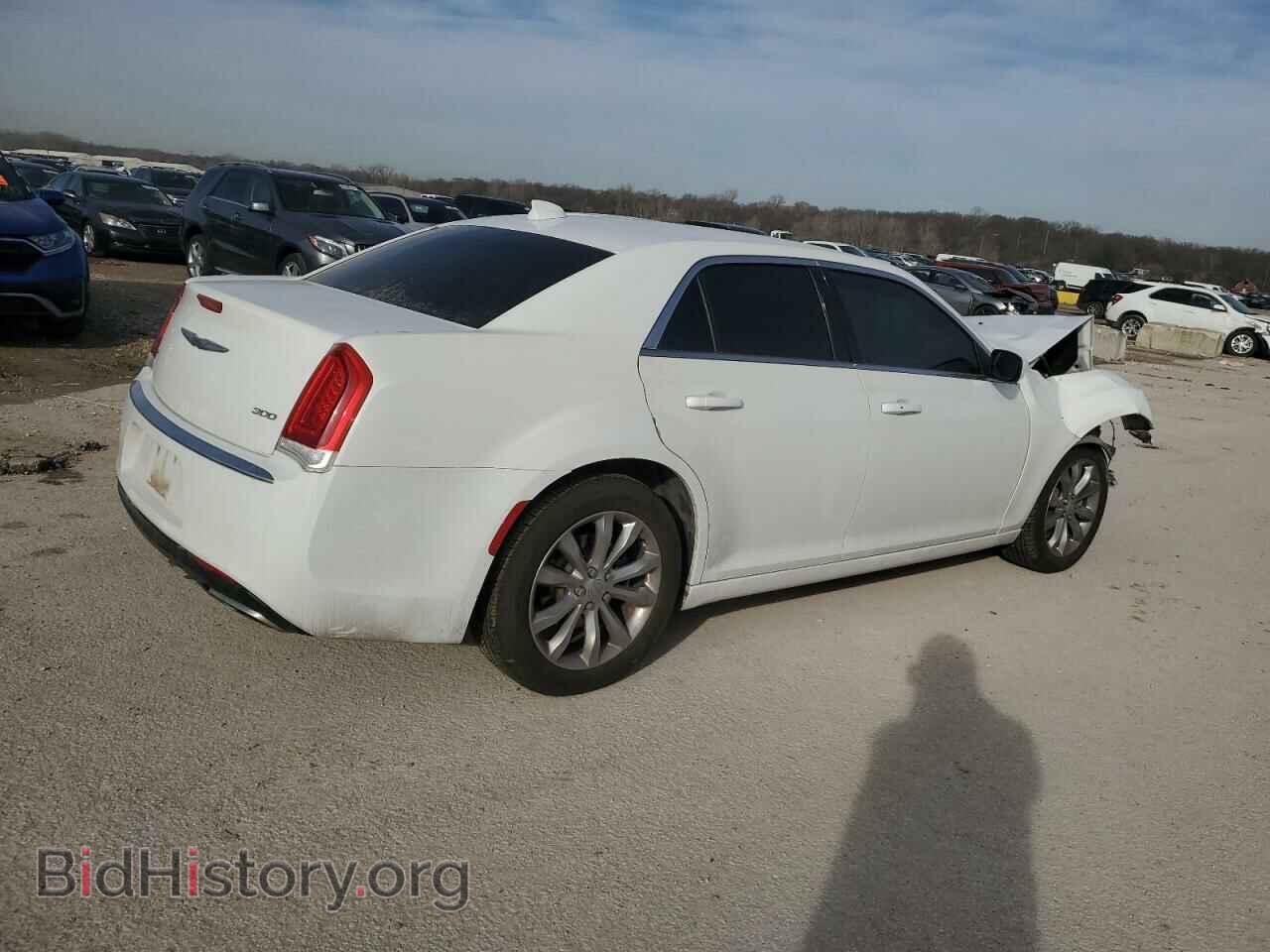 2015 CHRYSLER 300 - VIN: 2C3CCARG2FH842292 - Фото 3