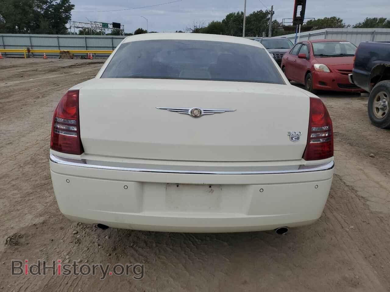 2005 CHRYSLER 300 - VIN: 2C3AA63H05H660262 - Фото 6