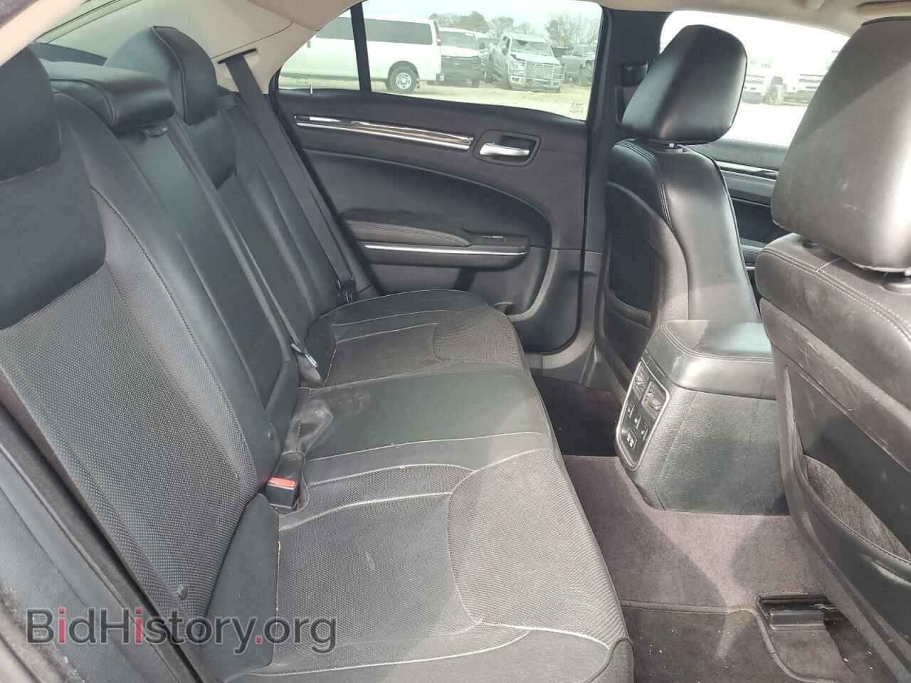 2017 CHRYSLER 300 - VIN: 2C3CCAEG1HH570813 - Фото 10