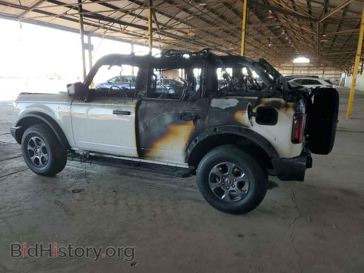 2022 FORD BRONCO - VIN: 1FMDE5BH0NLB85266 - Фото 2