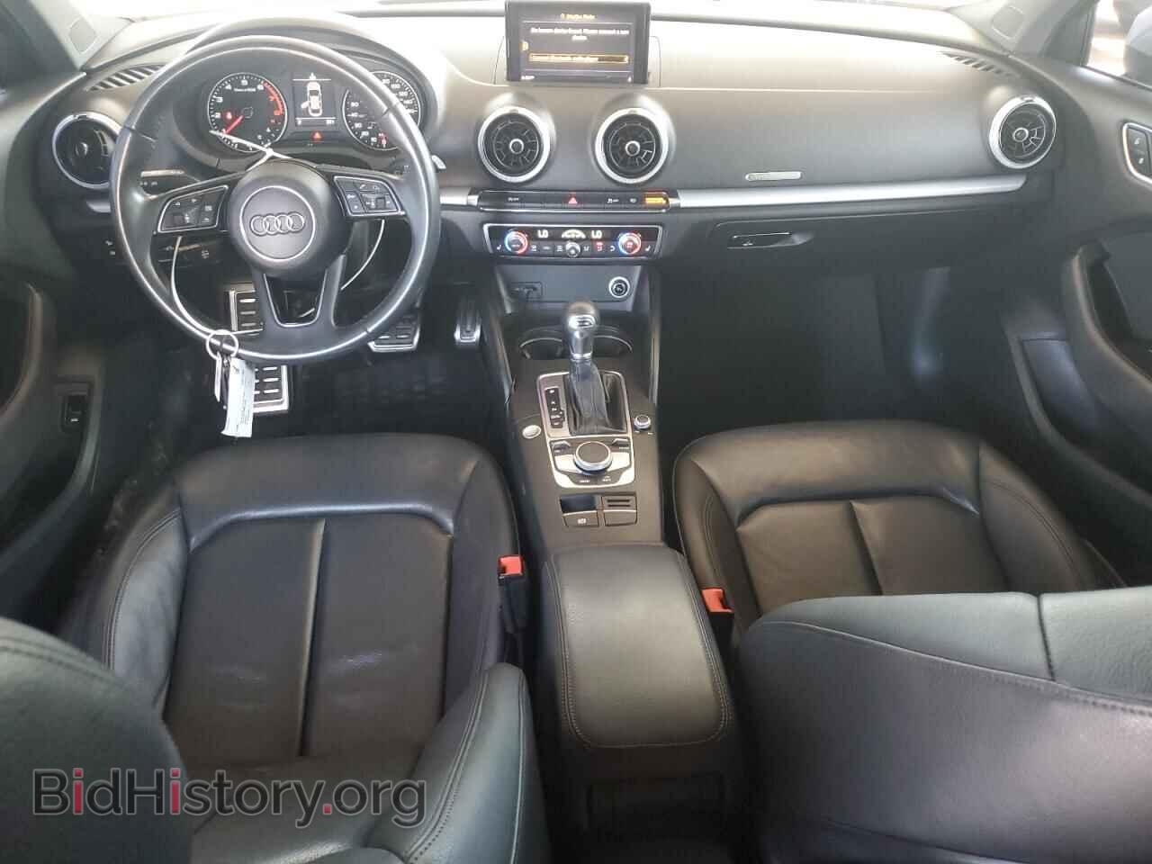 2018 AUDI A3 - VIN: WAUAUGFF2J1015864 - Фото 8