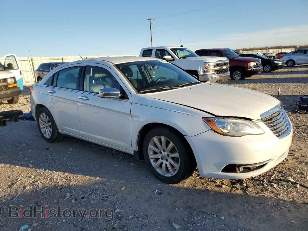2013 CHRYSLER 200 - VIN: 1C3CCBCG7DN575282 - Фото 4