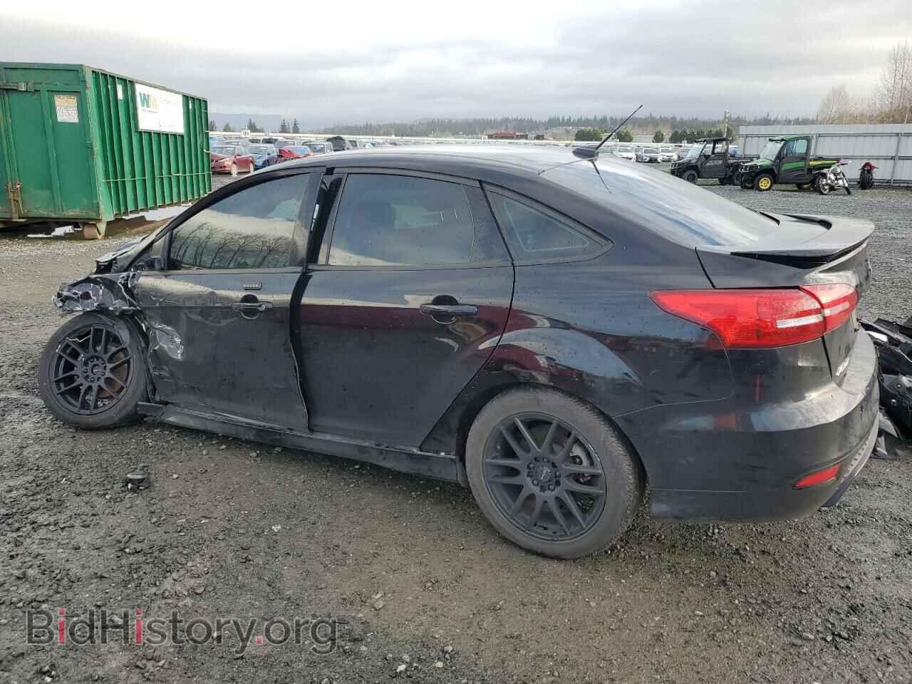 2016 FORD FOCUS - VIN: 1FADP3F2XGL230733 - Photo 2