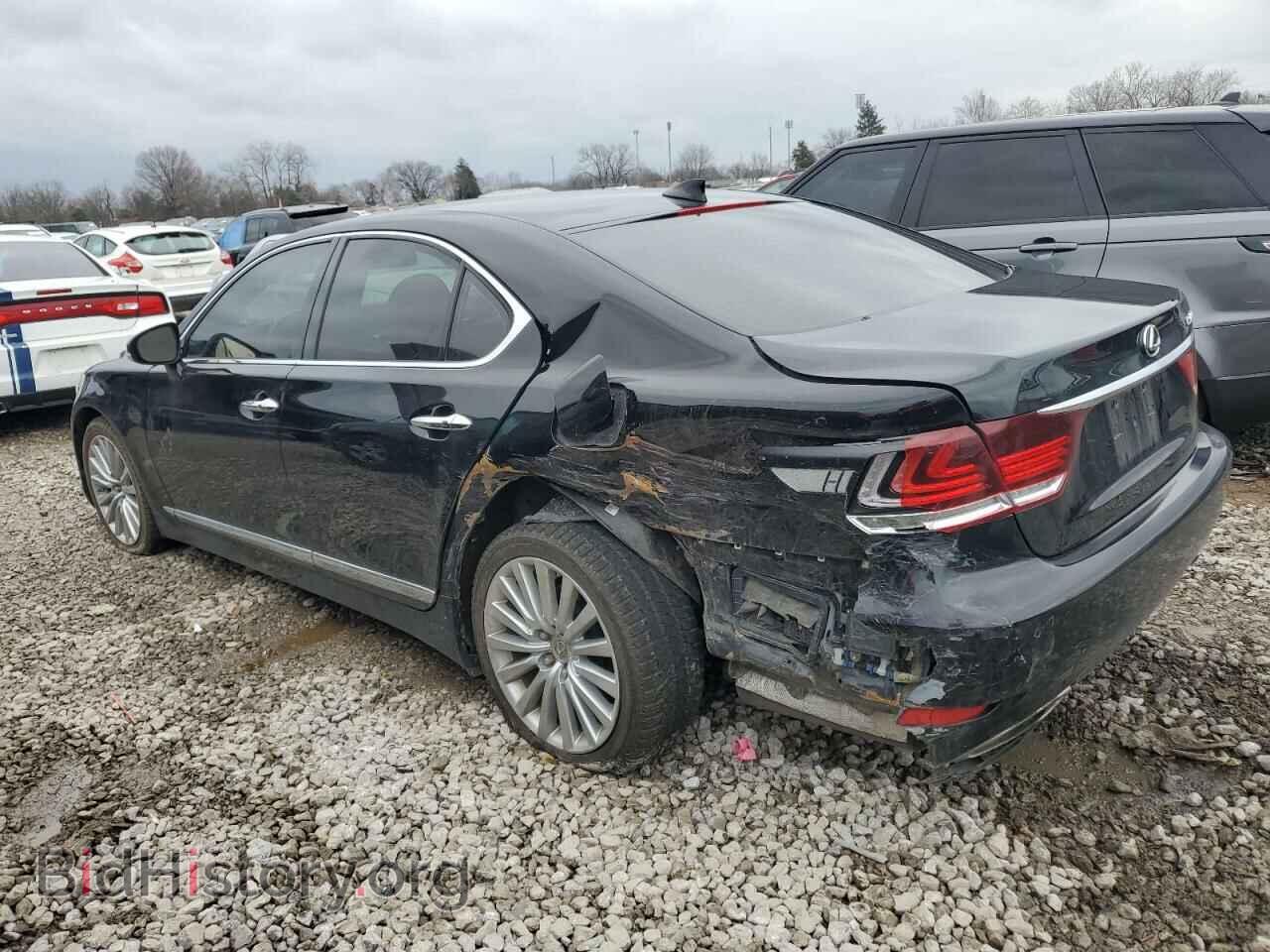 2014 LEXUS LS460 - VIN: JTHBL5EF9E5126621 - Photo 2