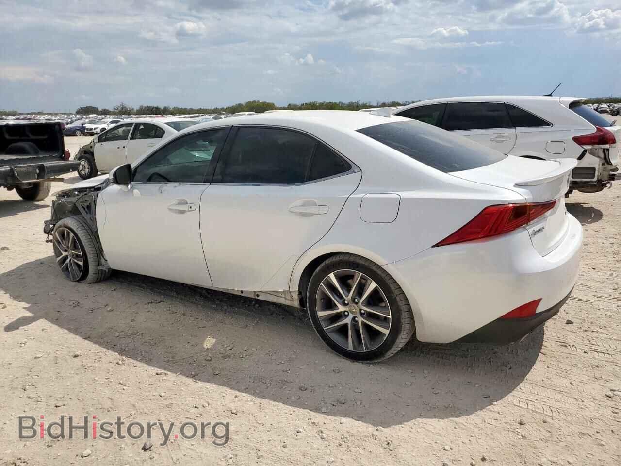 2018 LEXUS IS - VIN: JTHBA1D23J5070859 - Фото 2